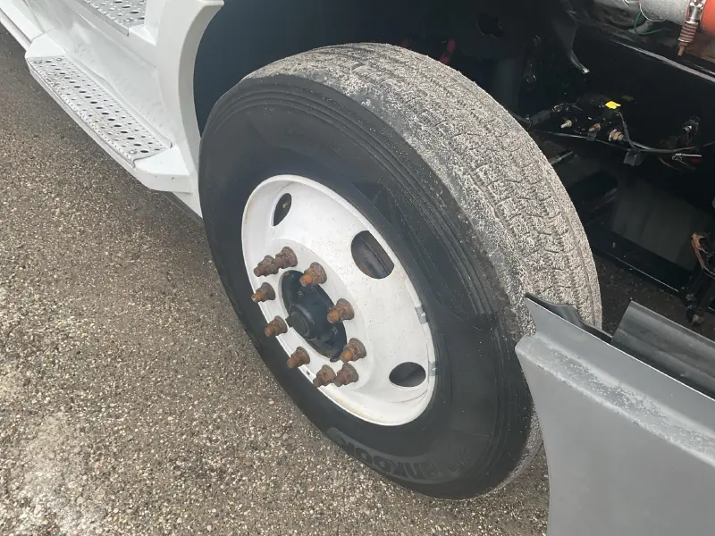 2019 FREIGHTLINER CASCADIA 126