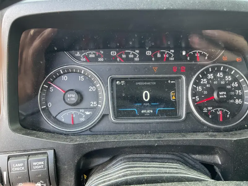 2018 INTERNATIONAL LT625