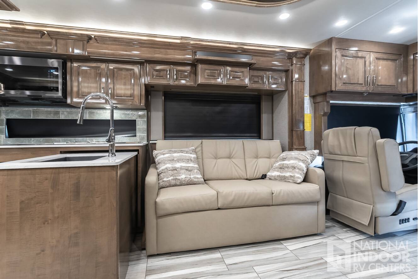 A photo of this 2026 American Coach American Dream 45P