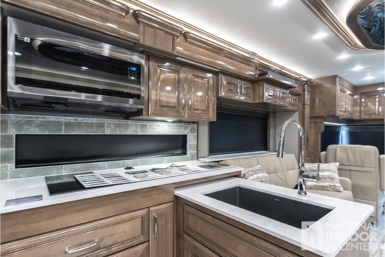 A photo of this 2026 American Coach American Dream 45P