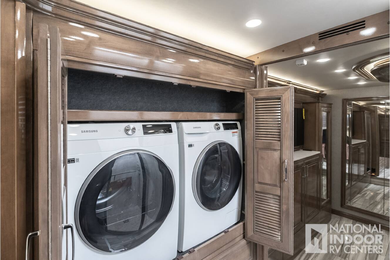 A photo of this 2026 American Coach American Dream 45P