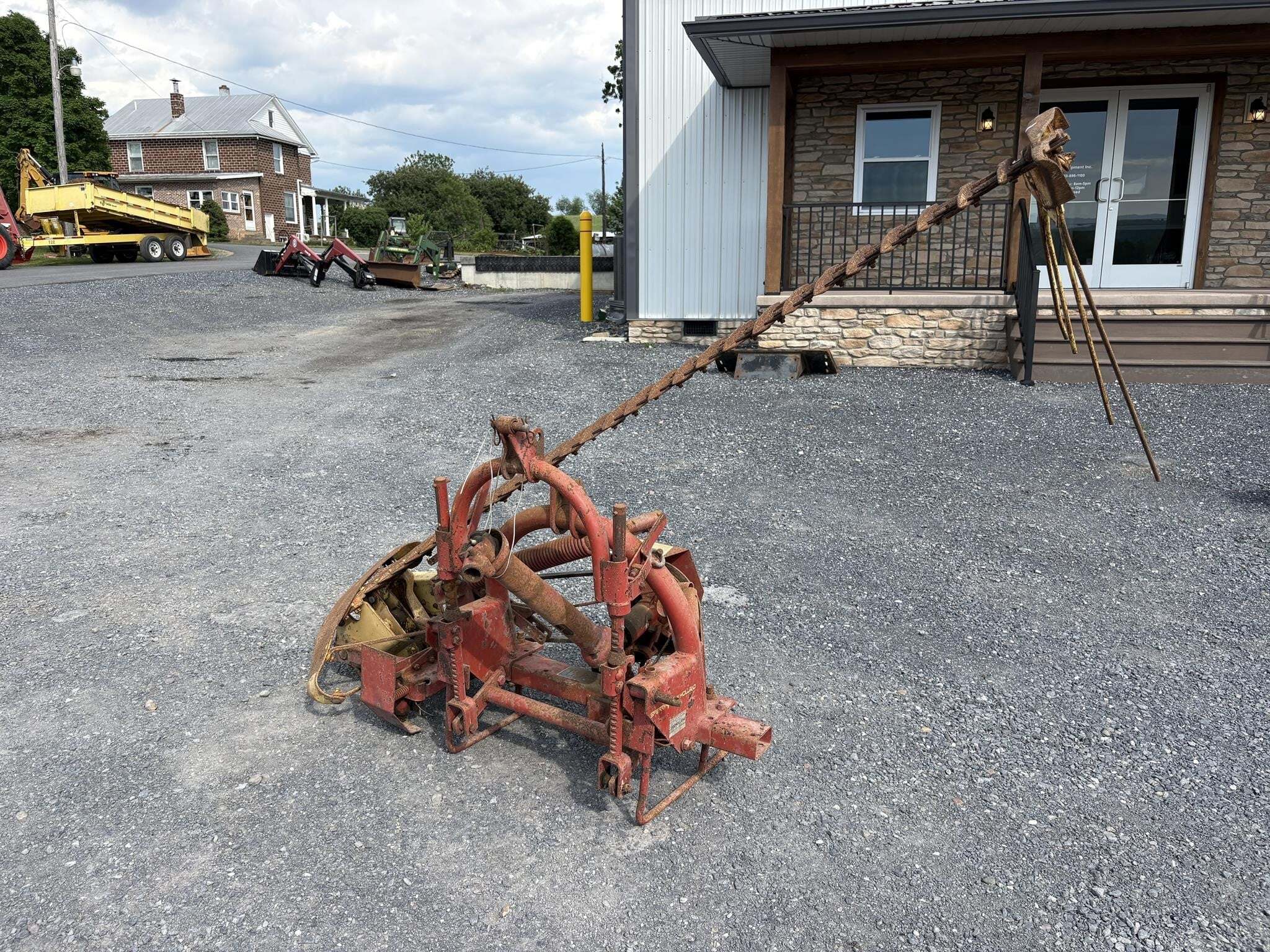 NEW HOLLAND 451 in Linville, VA
