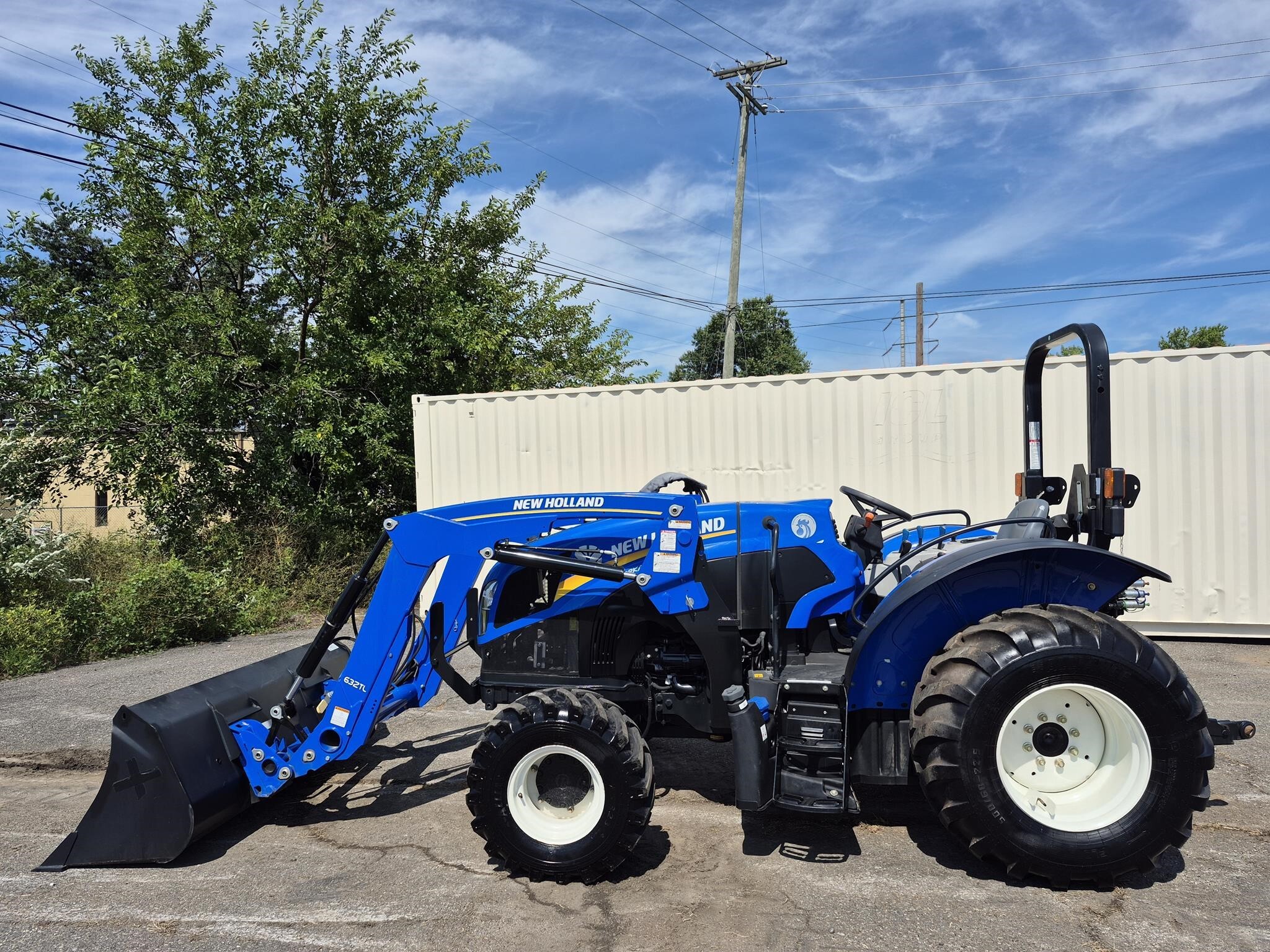 2022 NEW HOLLAND WORKMASTER 95 in Essington, PA