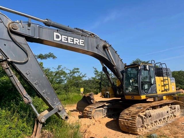 2021 DEERE 470G LC in Chantilly, VA