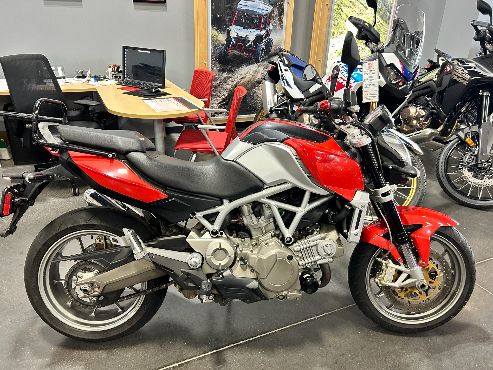 2009 Aprilia Mana 850 850 in Mentor, OH