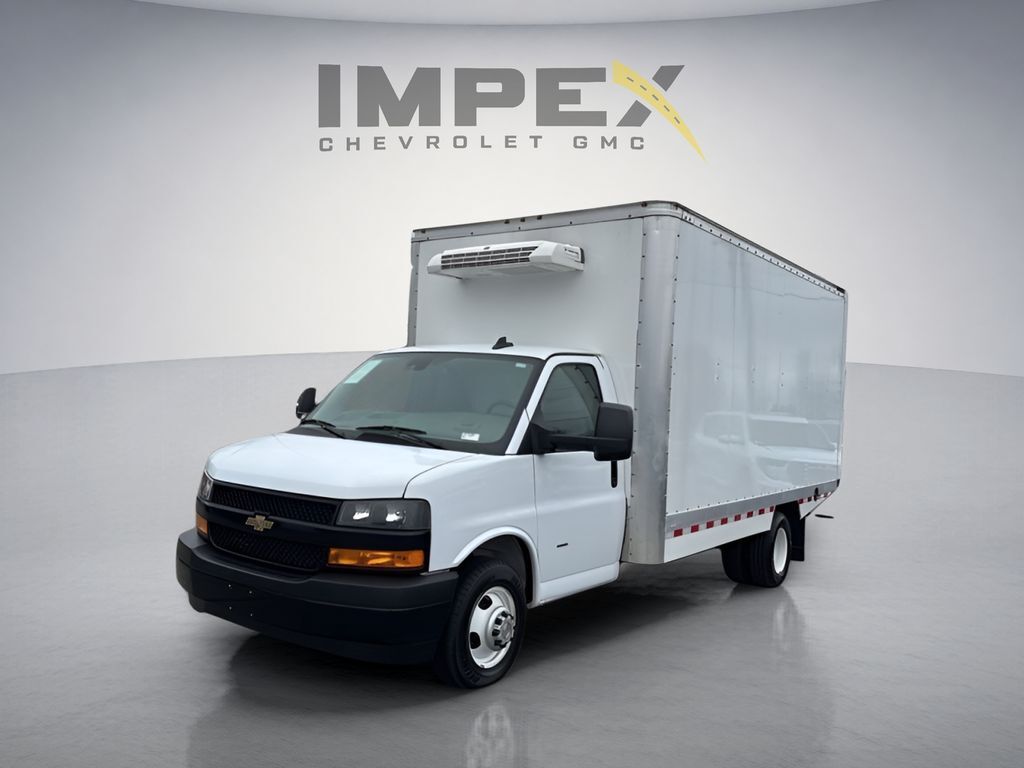 2024 CHEVROLET Express 3500 in Reidsville, NC