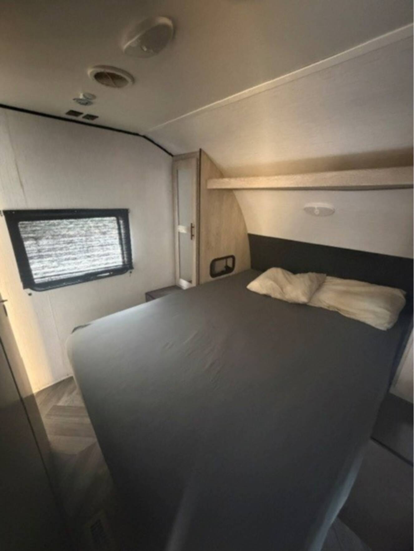 A photo of this 2023 Heartland PROWLER 300BH