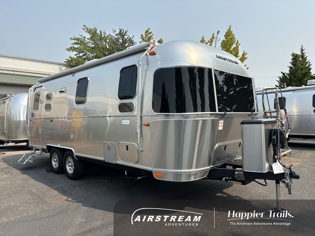 2027 Airstream Flying Cloud 25FB in milton WA