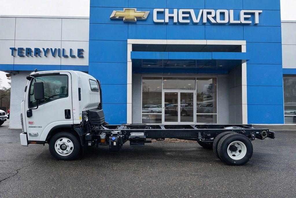 2025 CHEVROLET 4500 HD LCF Diesel in Terryville, CT
