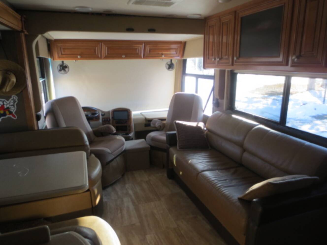 A photo of this 2017 Thor Motor Coach PALAZZO 33 3