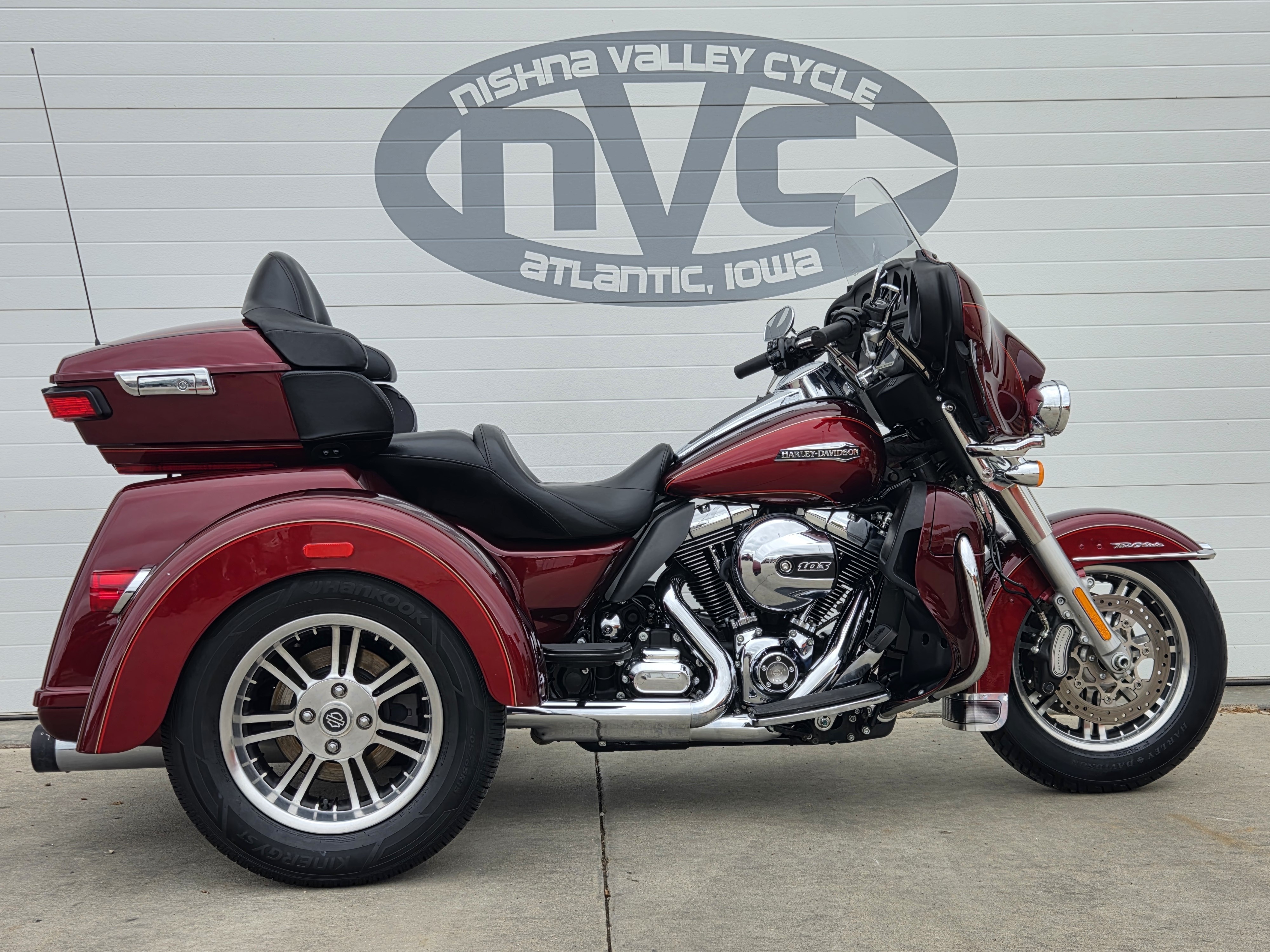 2016 Harley-Davidson Tri Glide® Ultra ULTRA CLASSIC in Atlantic, IA