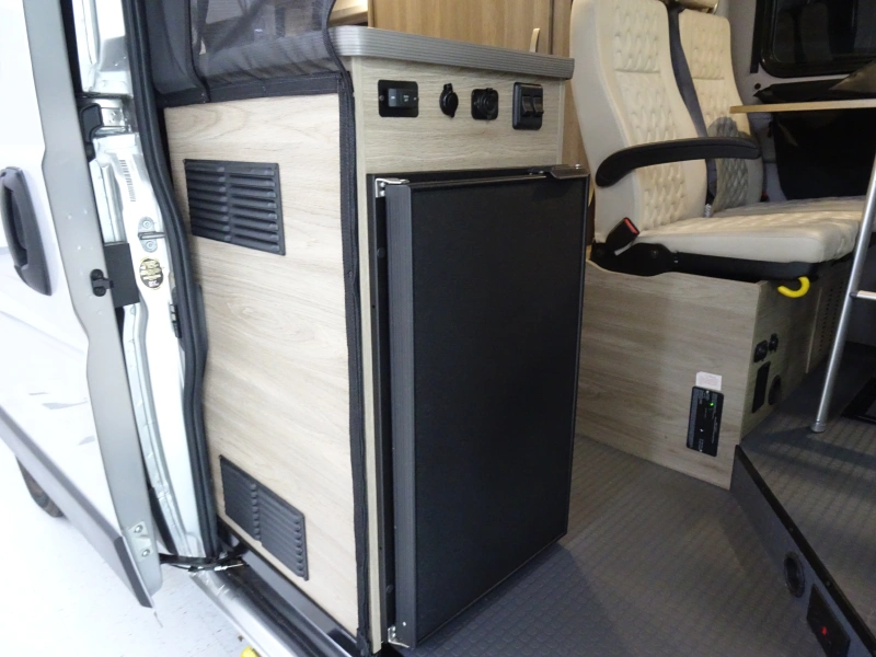 2023 WINNEBAGO SOLIS 59P