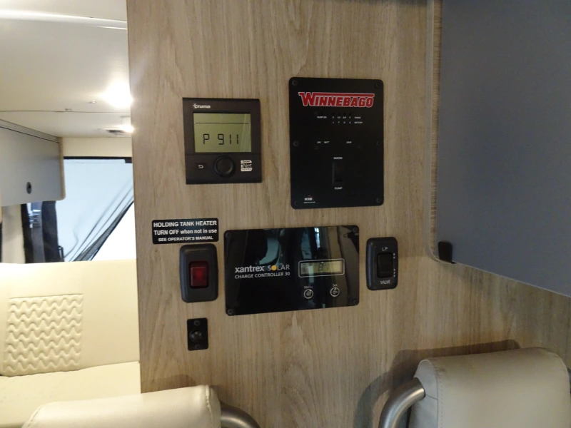 2023 WINNEBAGO SOLIS 59P