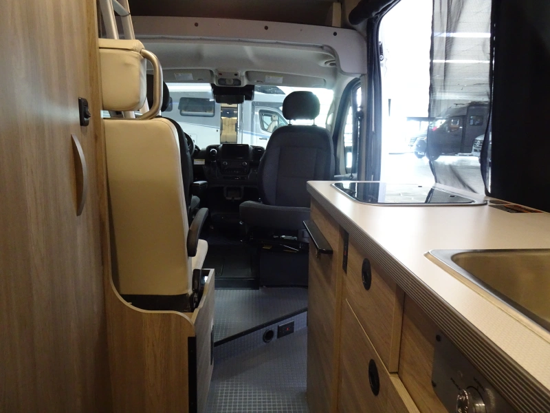 2023 WINNEBAGO SOLIS 59P