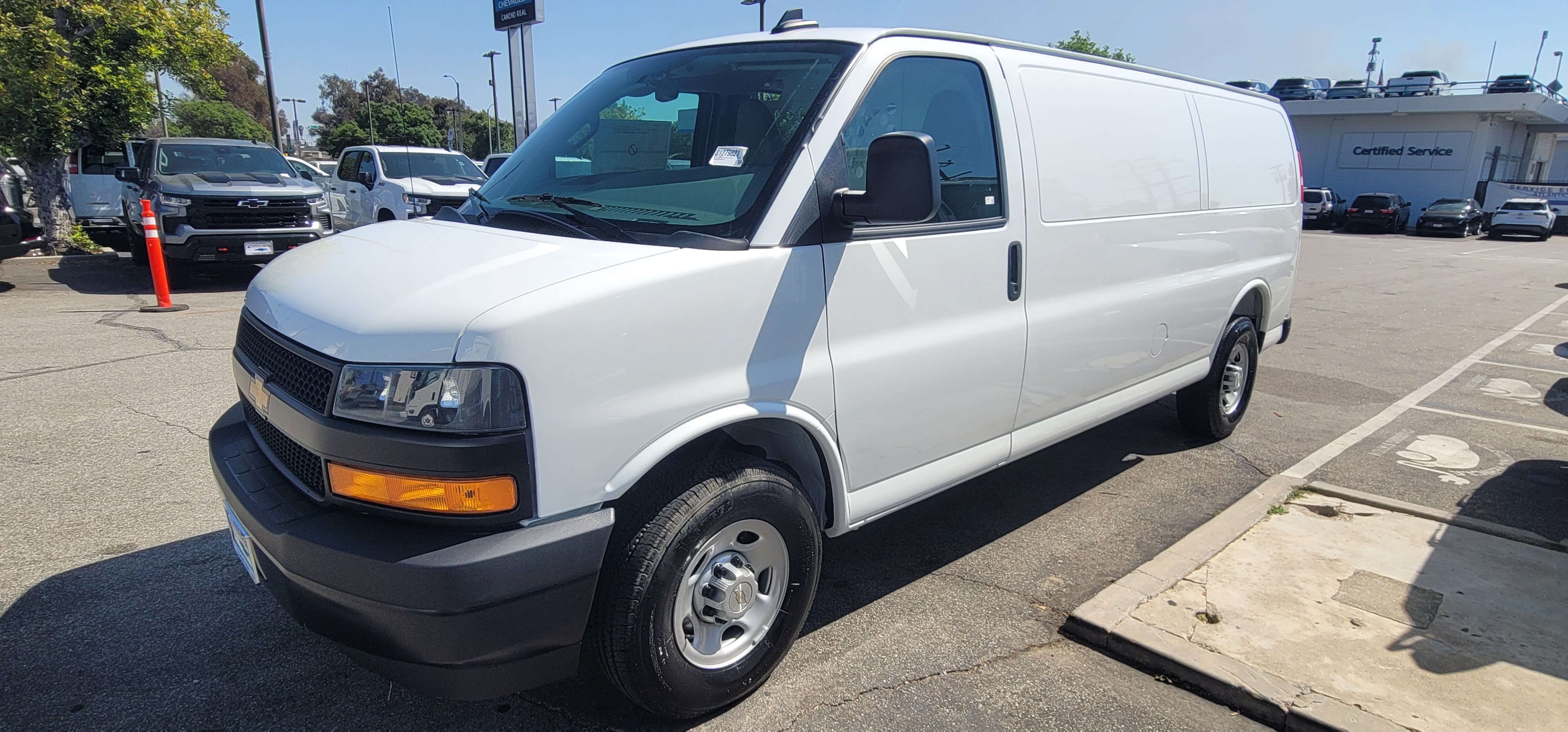 2025 CHEVROLET EXPRESS G2500 in Monterey Park, CA