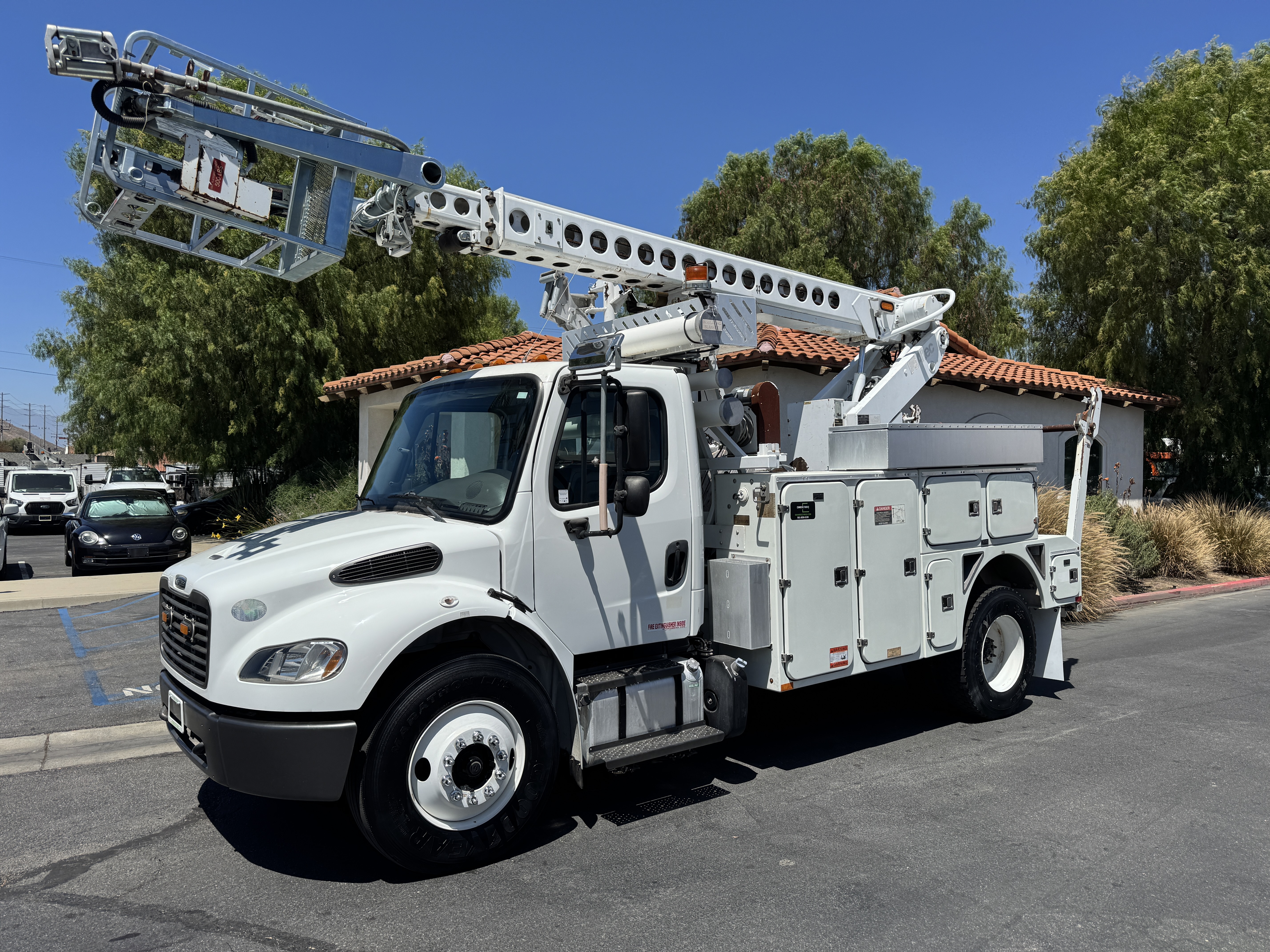 2014 ALTEC AT40C in Norco, CA