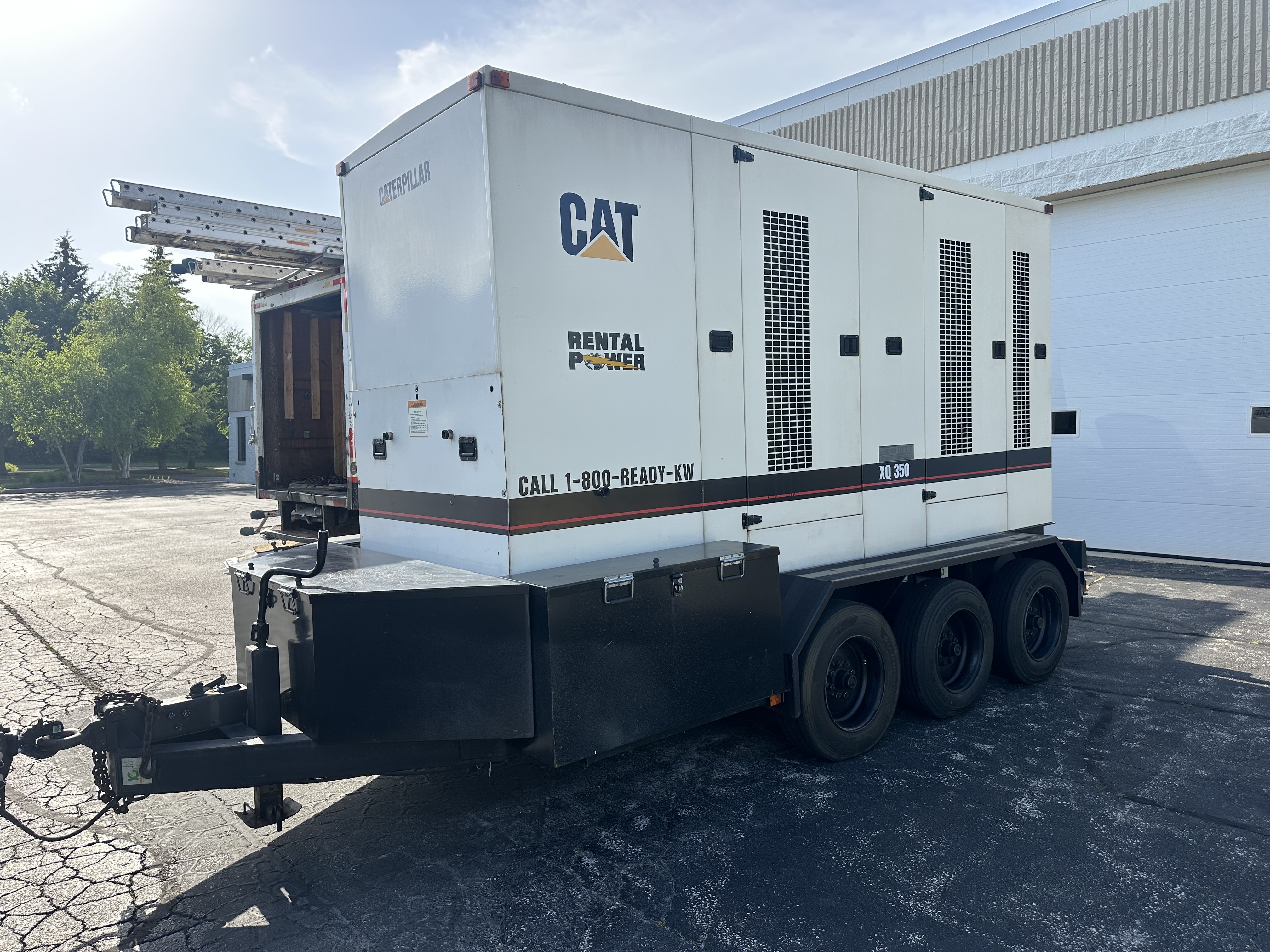 2000 CATERPILLAR XQ350 in Surprise, AZ