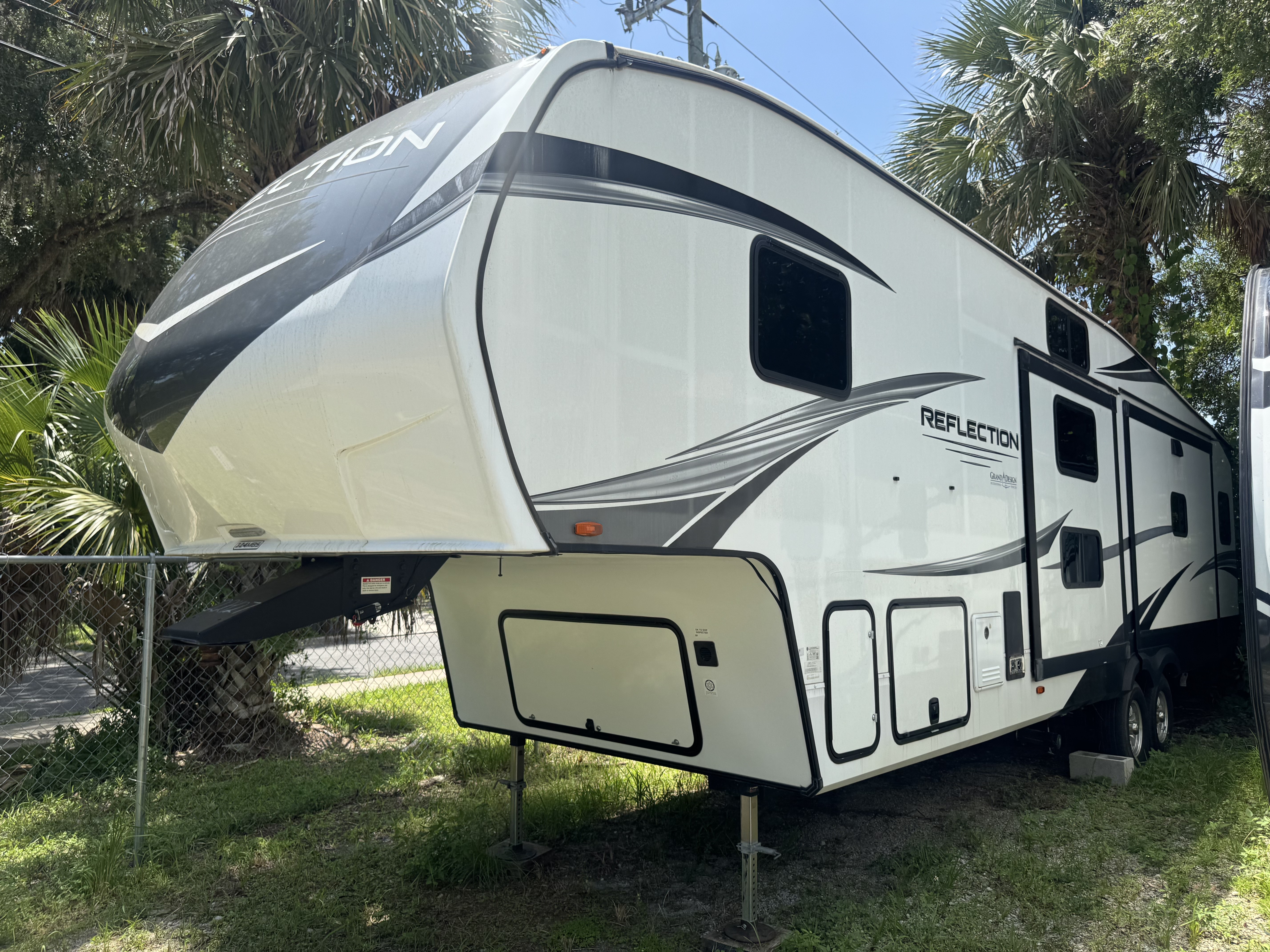 2023 Grand Design REFLECTION 337RLS in deltona FL