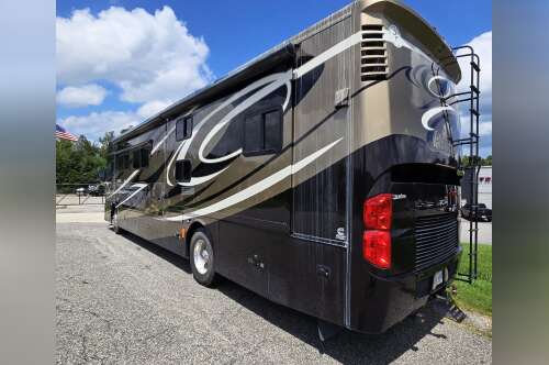 2011 Tiffin Motorhomes PHAETON 40 QKH in ashland VA