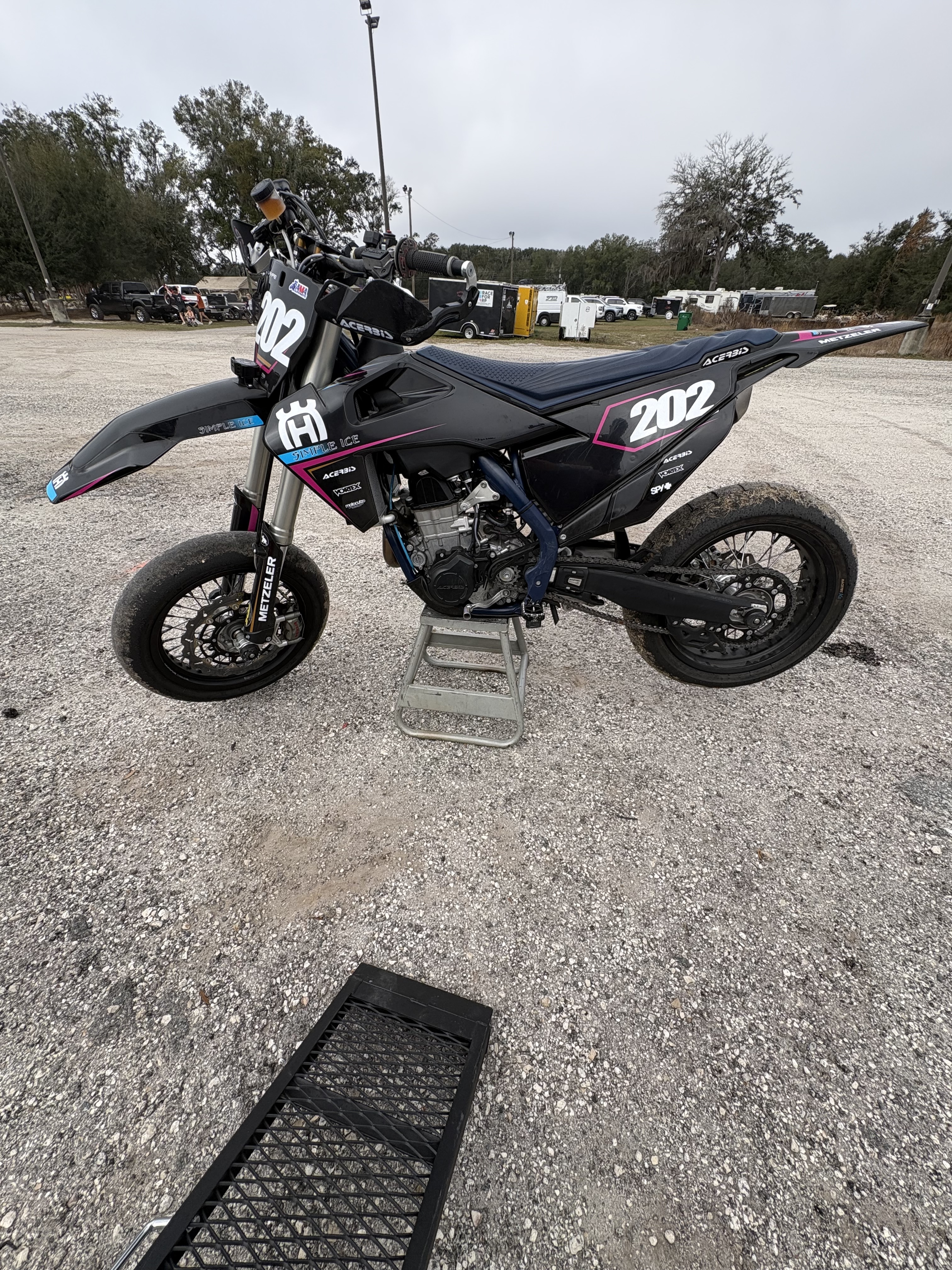 2021 Husqvarna 450 SMR in cedar rapids IA
