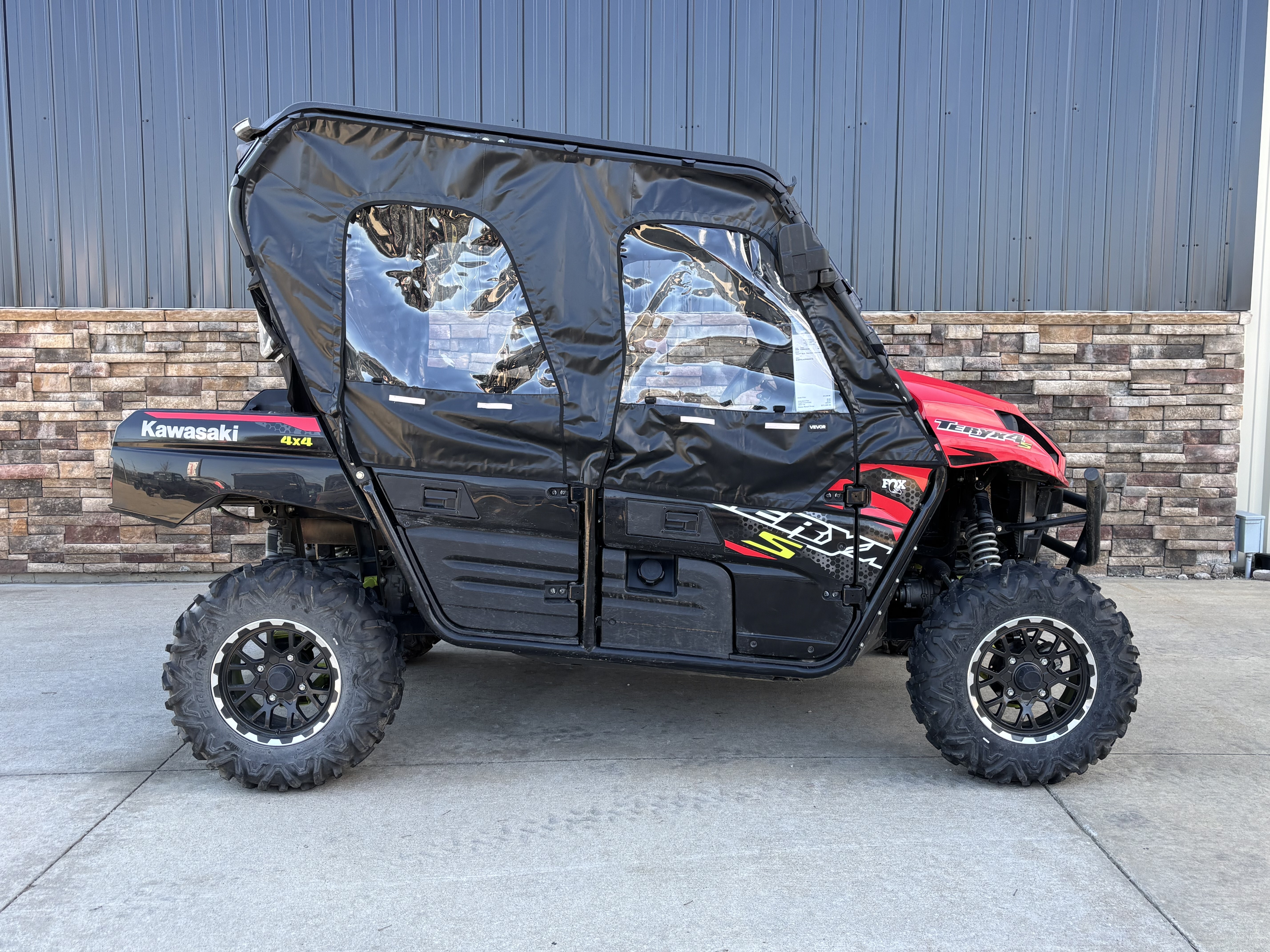 2023 Kawasaki Teryx4 S LE in columbia MO