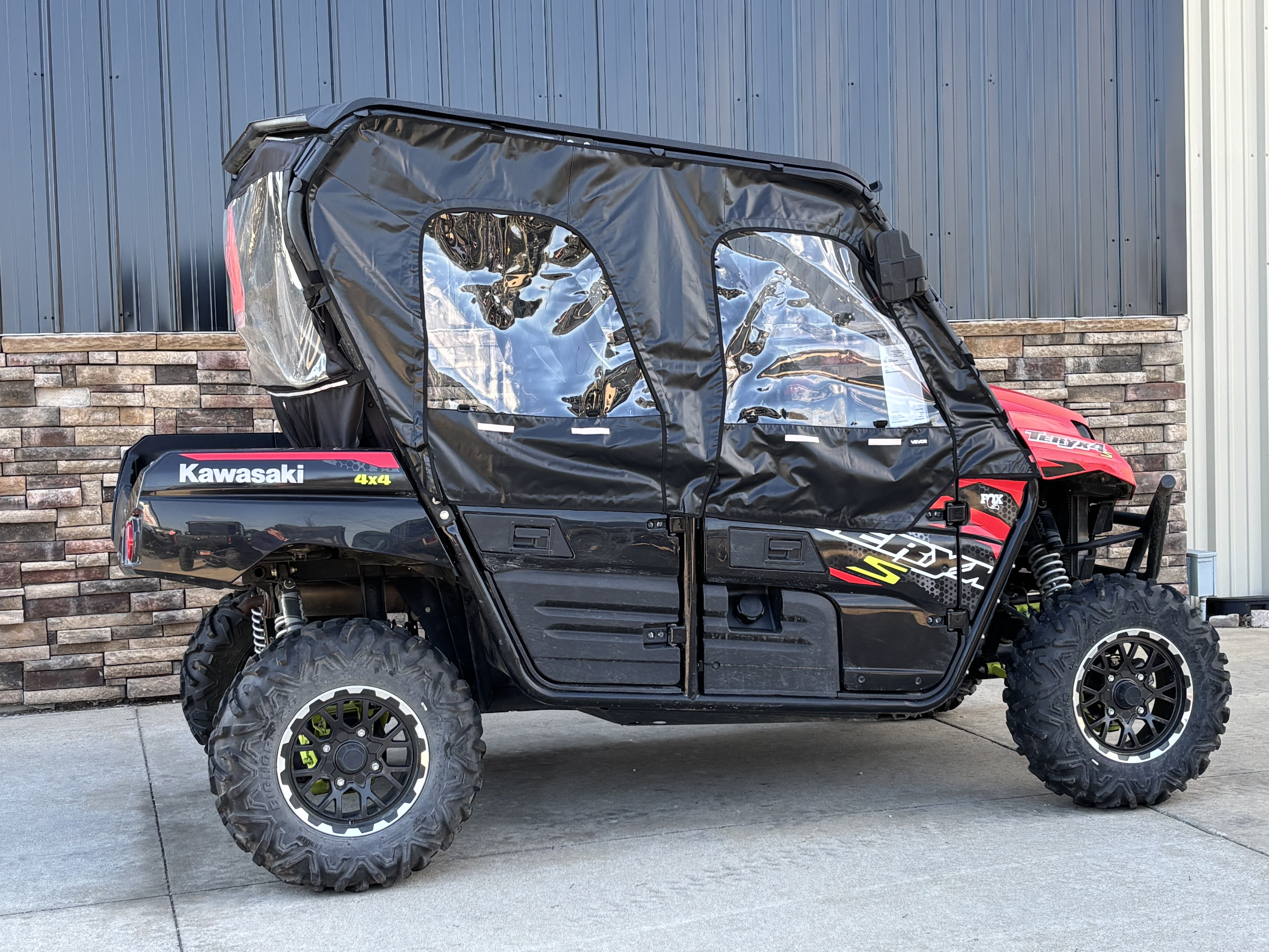 2023 Kawasaki Teryx4 S LE in columbia MO