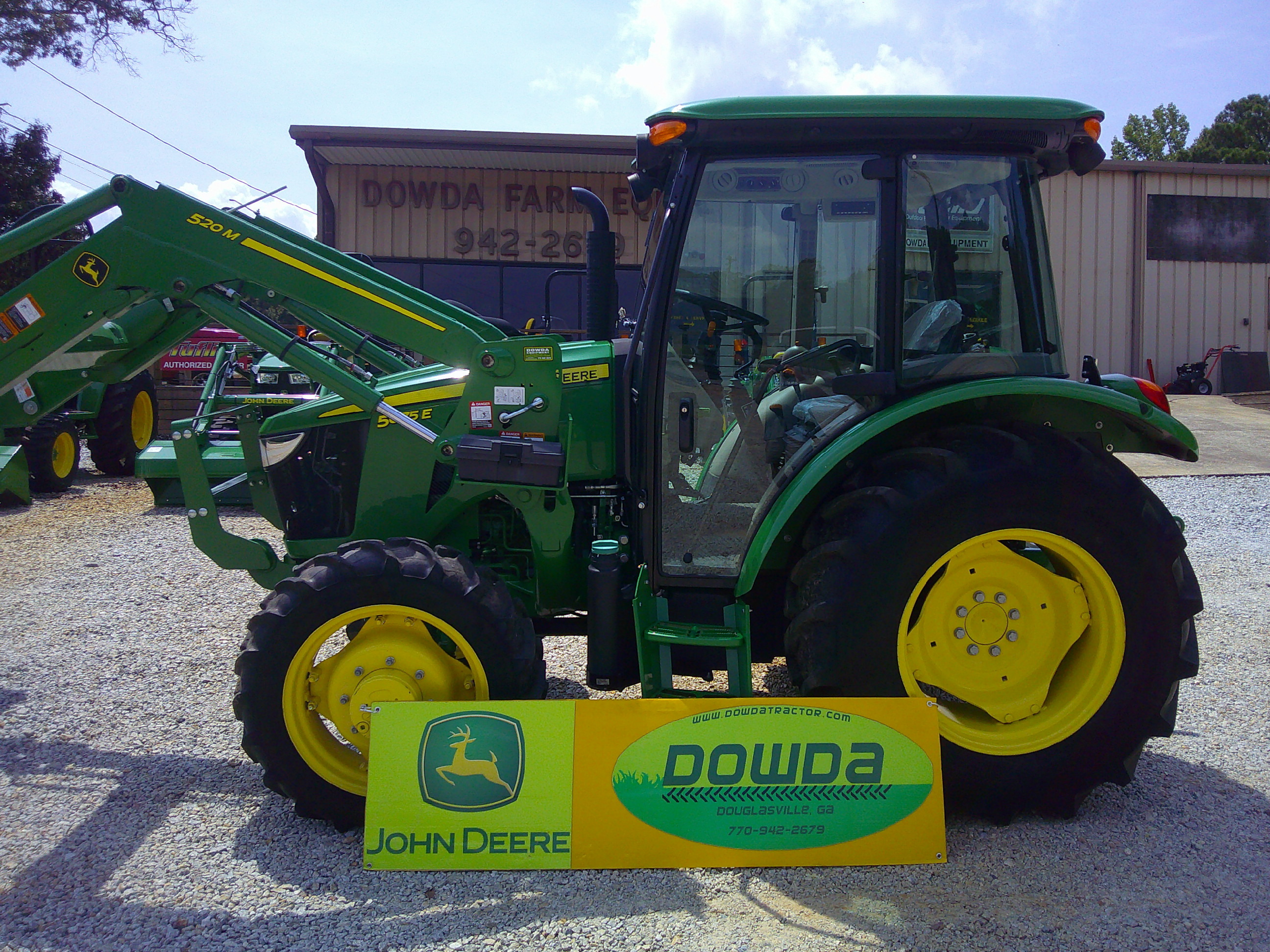 2022 JOHN DEERE 5075E in Douglasville, GA