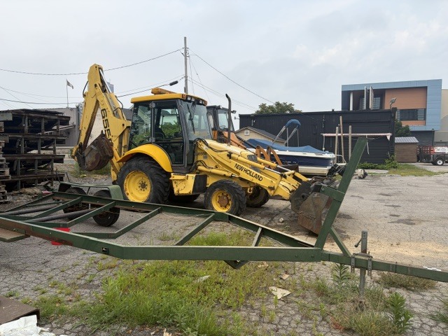 2001 NEW HOLLAND 655E in Buffalo, NY