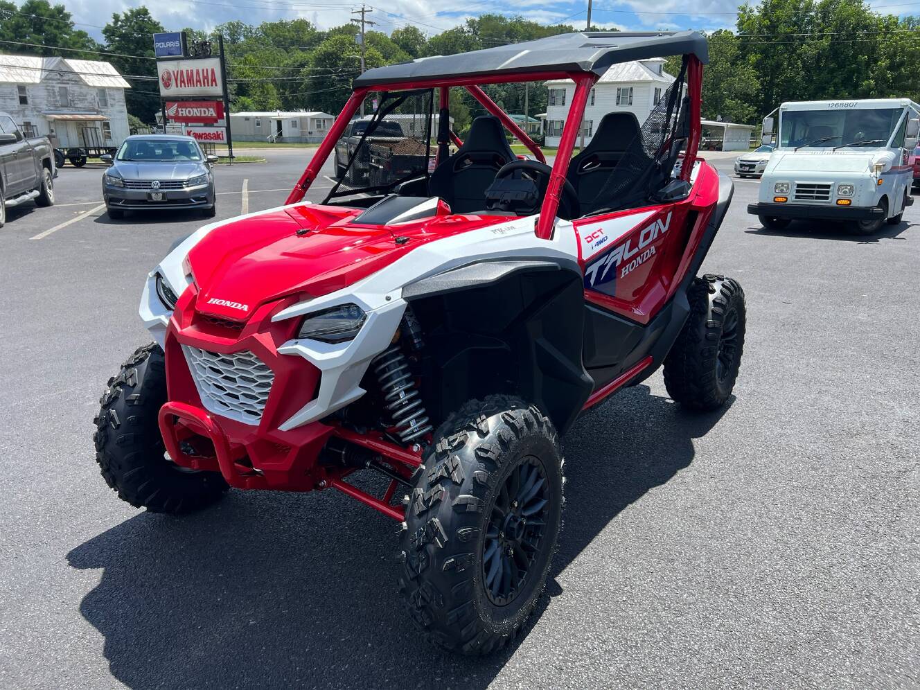 A photo of this 2026 Honda Talon 1000X FOX Live Valve