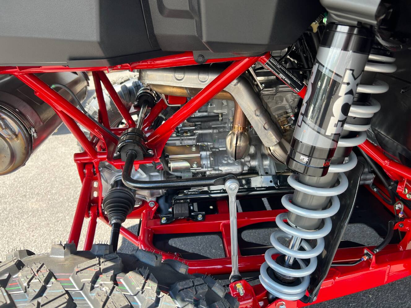 A photo of this 2026 Honda Talon 1000X FOX Live Valve