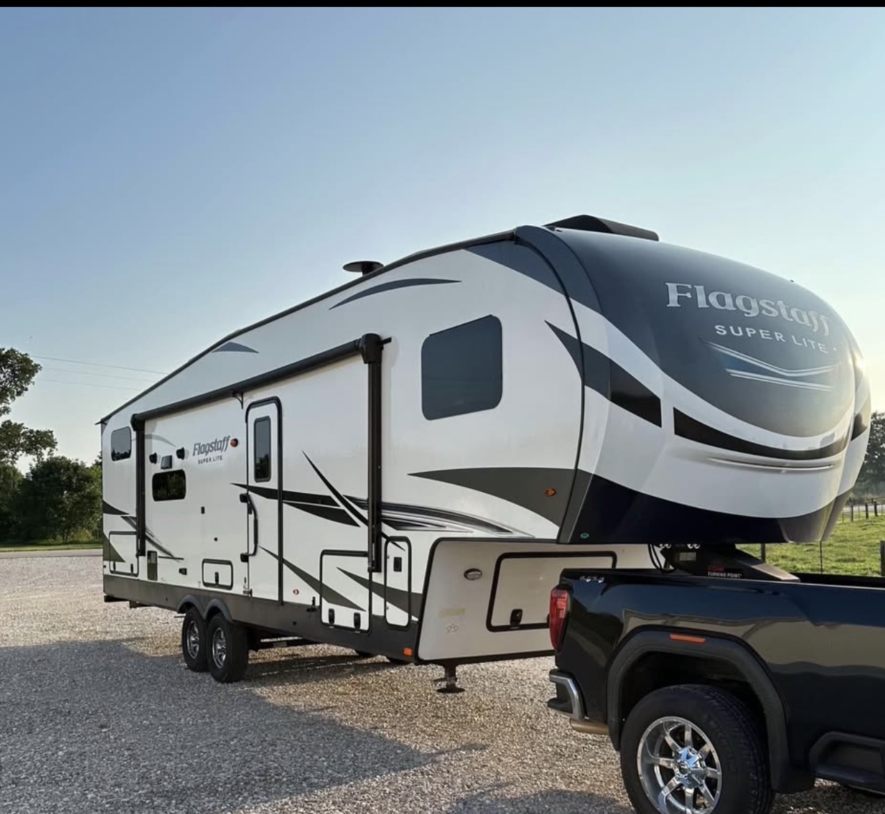 2022 Forest River FLAGSTAFF SUPER LITE 27DBH RV