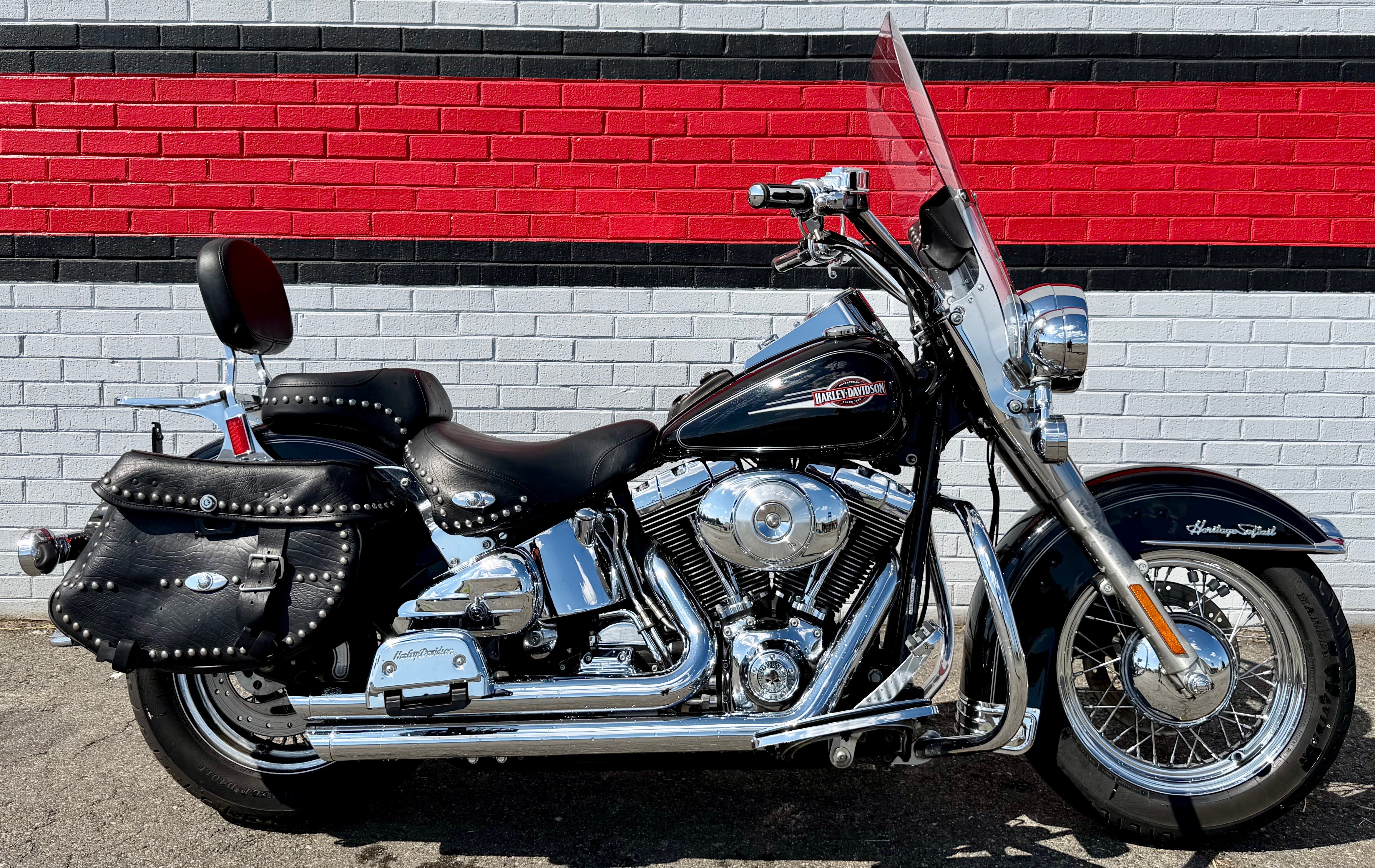 2005 Harley-Davidson FLSTC/FLSTCI Heritage Softail® Classic CLASSIC in Fredericksburg, VA