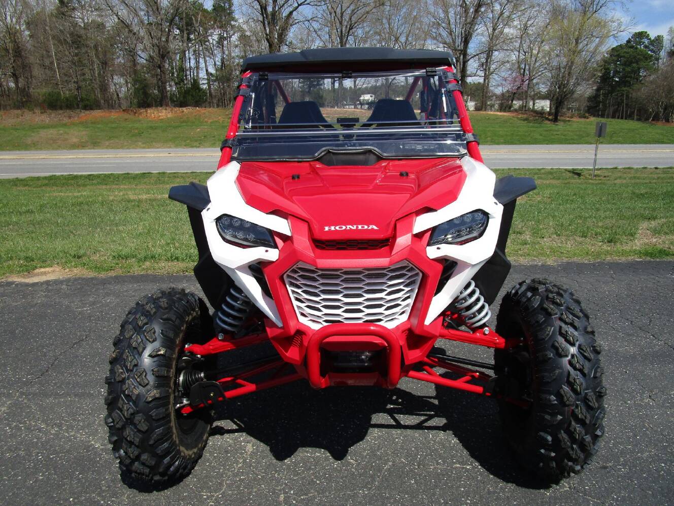 A photo of this 2026 Honda Talon 1000R-4 FOX Live Valve