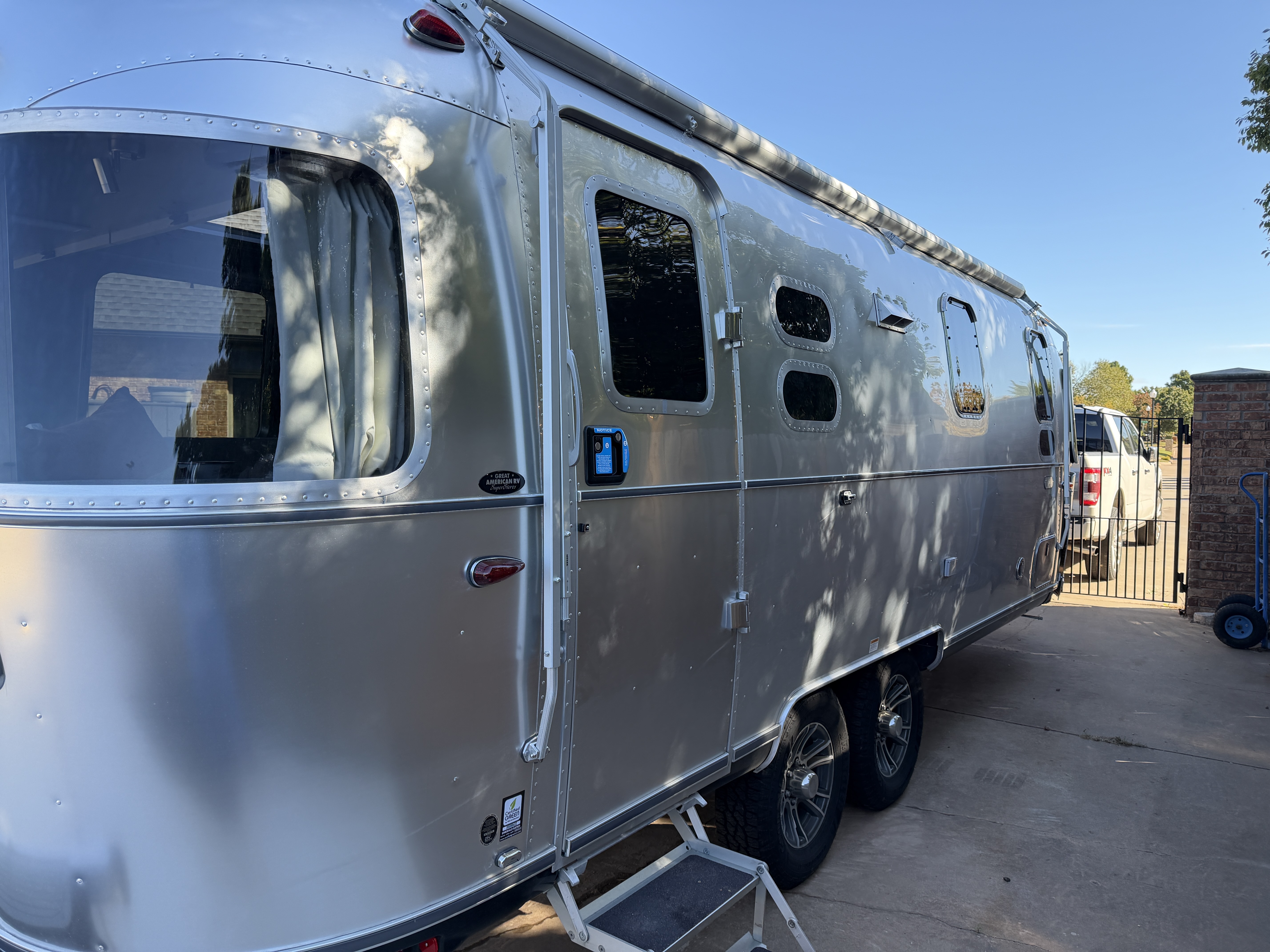 2026 Airstream TRADE WIND 25FBT RV