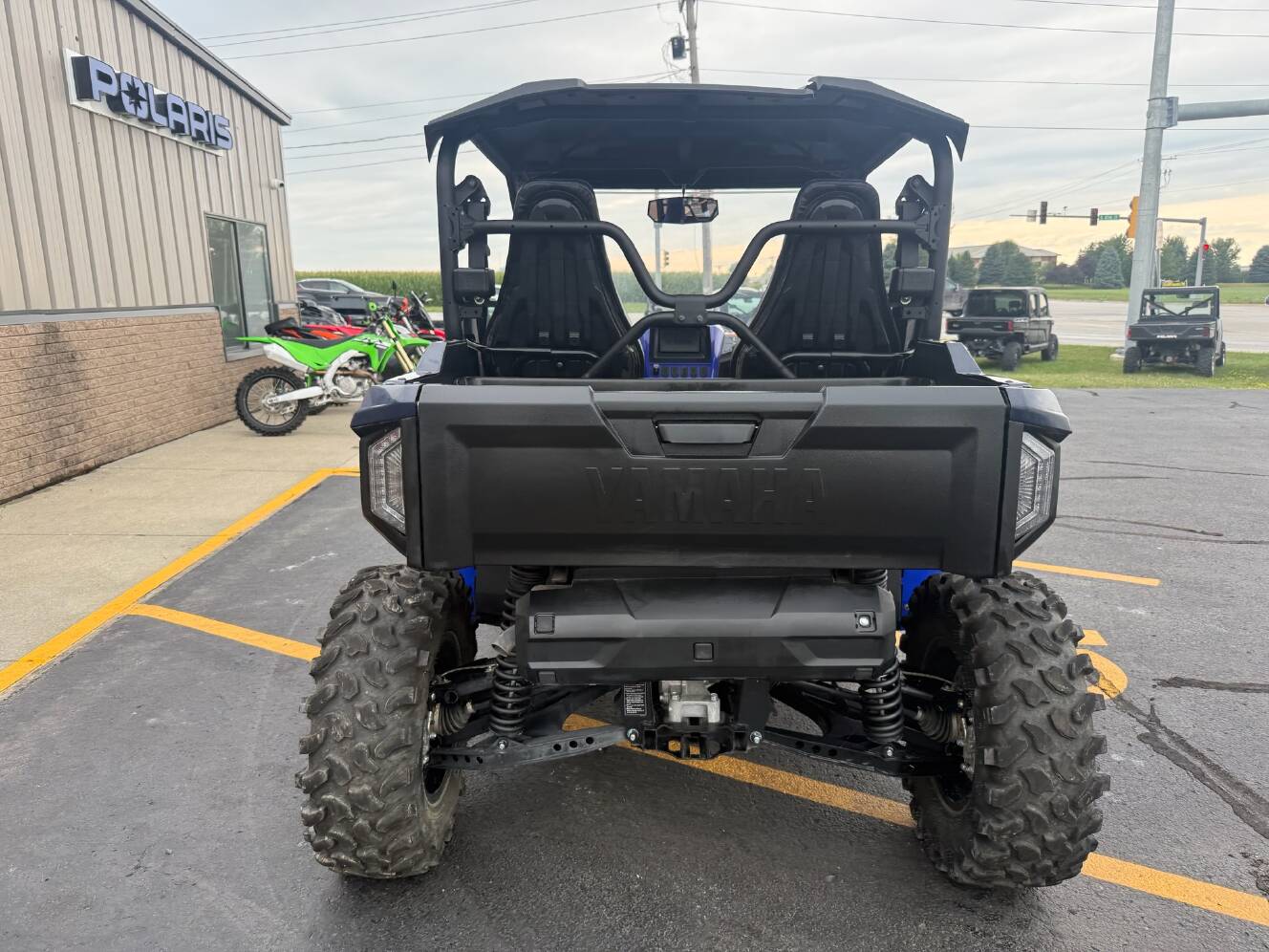 A photo of this 2023 Yamaha Wolverine RMAX2 1000 Sport