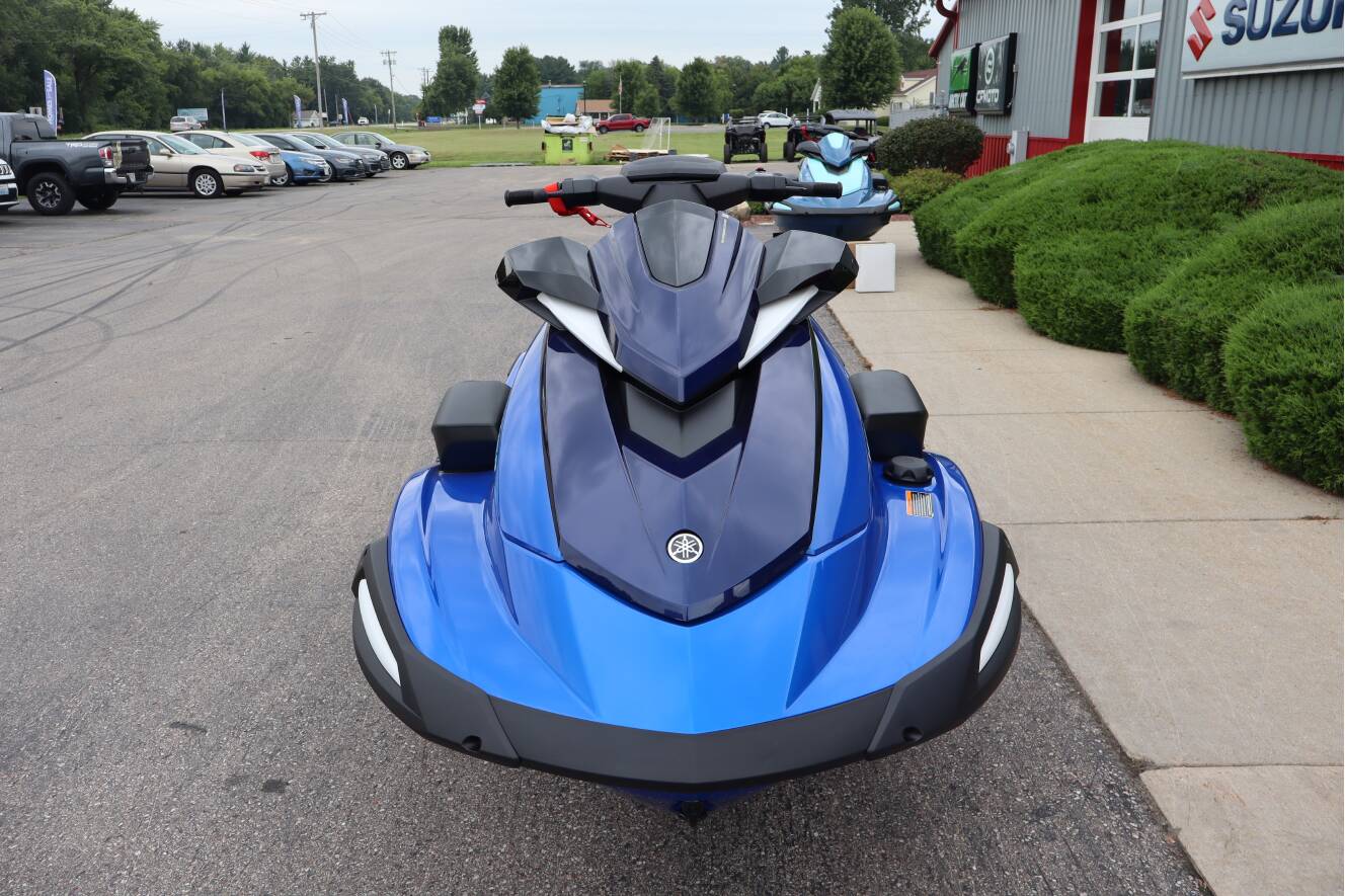 A photo of this 2026 Yamaha VX Limited