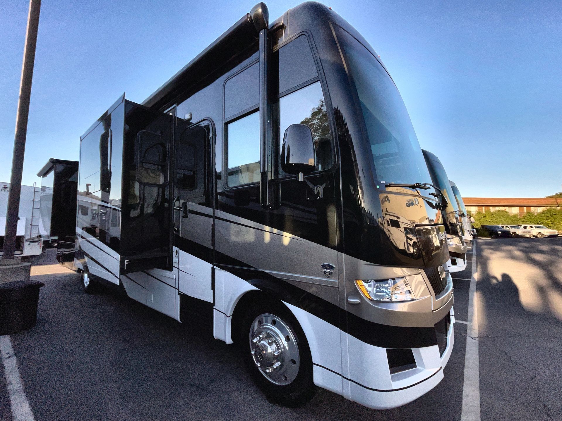 2025 Newmar Bay Star 3629 in san marcos CA