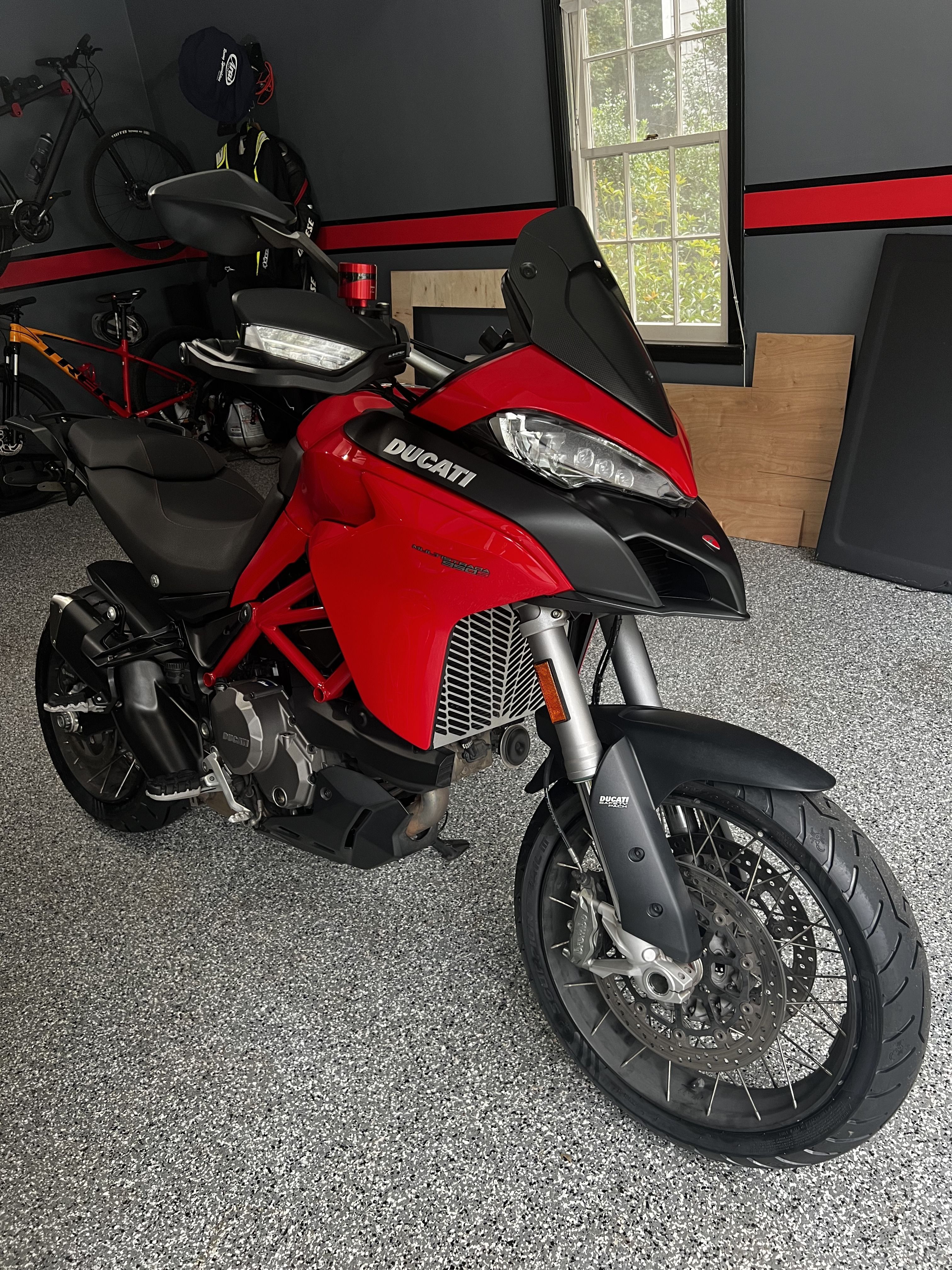 2019 Ducati MULTISTRADA 950 S SPOKED WHEELS Sport Touring motorcycle