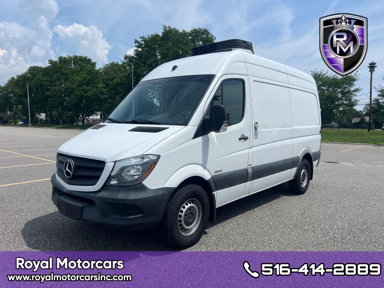 2016 MERCEDES-BENZ SPRINTER 2500 2500 in Uniondale, NY