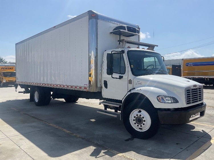 2021 FREIGHTLINER BUSINESS CLASS M2 106 in Hammond, LA