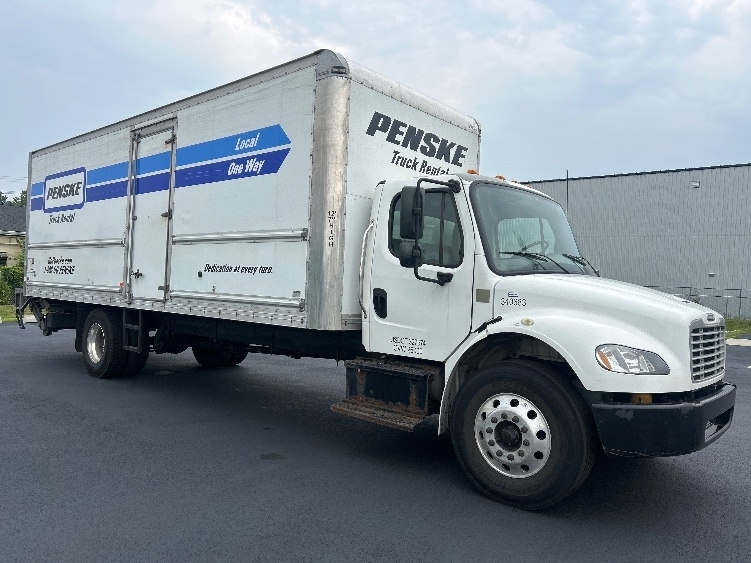 2020 FREIGHTLINER BUSINESS CLASS M2 106 in South Plainfield, NJ