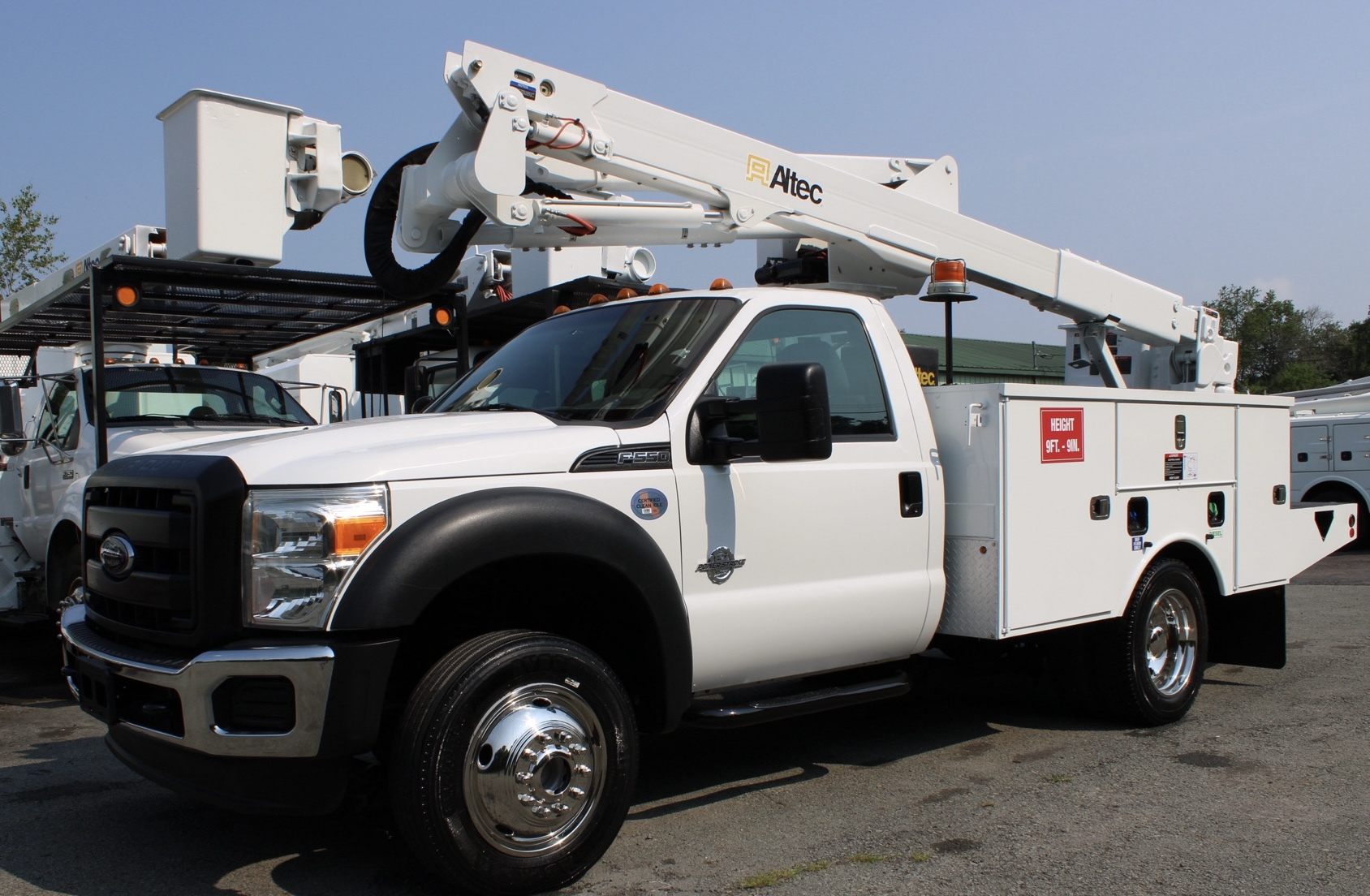2013 FORD F550 in Carbondale, PA