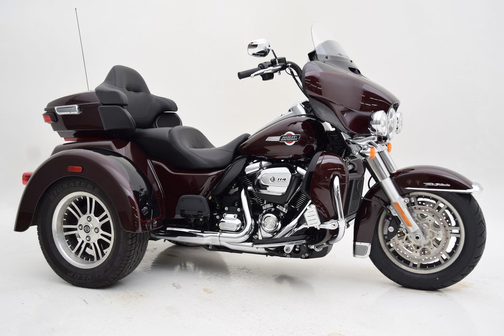 2022 Harley-Davidson FLHTCUTG - Tri Glide Ultra ULTRA CLASSIC in Scott City, MO