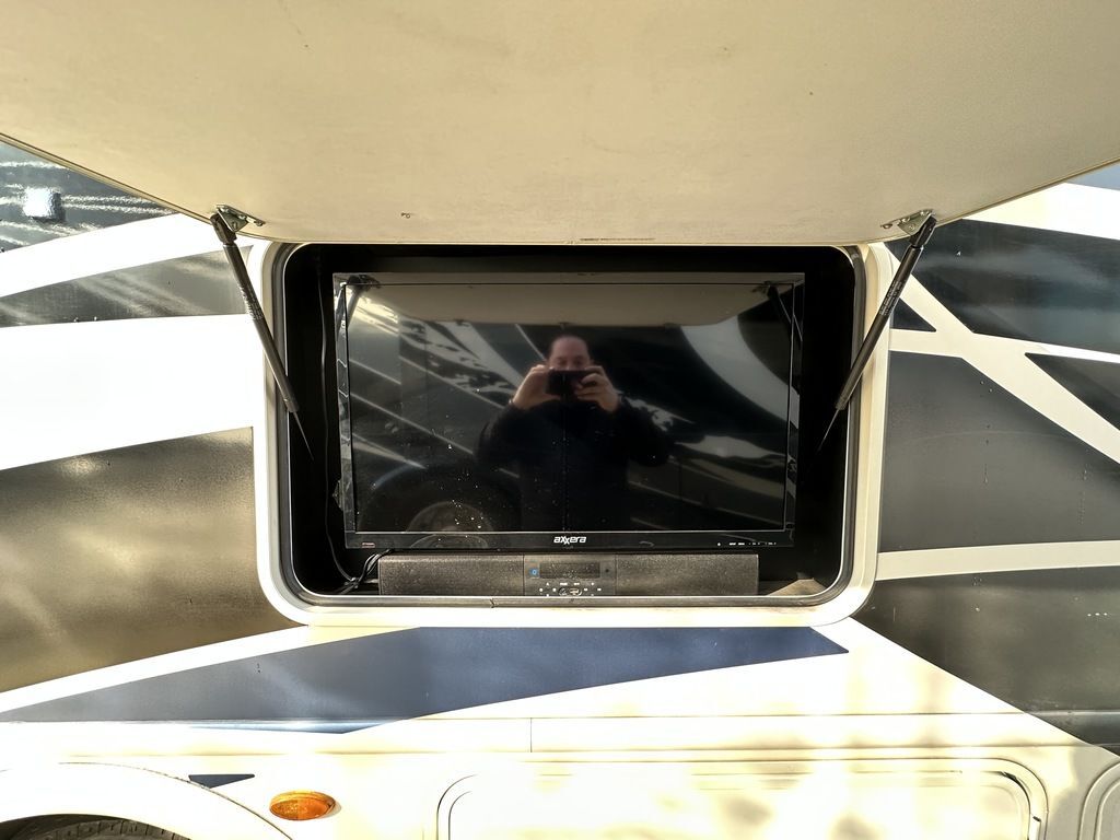 2021 Thor Motor Coach Hurricane 29M in weatherford TX