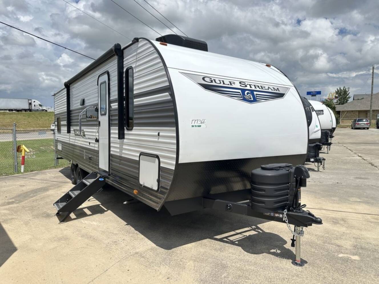 A photo of this 2026 Gulf Stream Conquest Lite Ultra-Lite 279BH