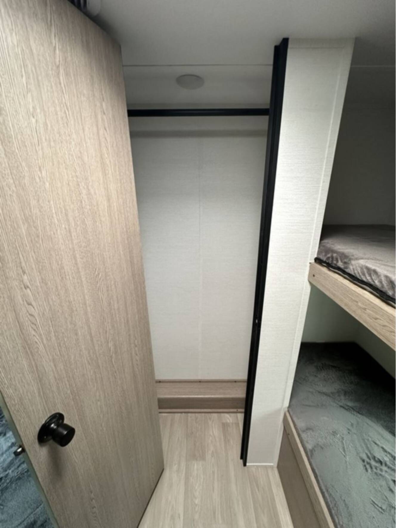 A photo of this 2026 Gulf Stream Conquest Lite Ultra-Lite 279BH