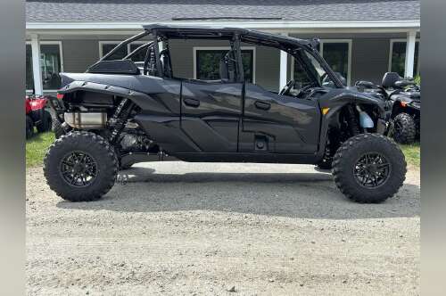 2026 Kawasaki Teryx® KRX4 1000 Blackout Edition in swanzey NH