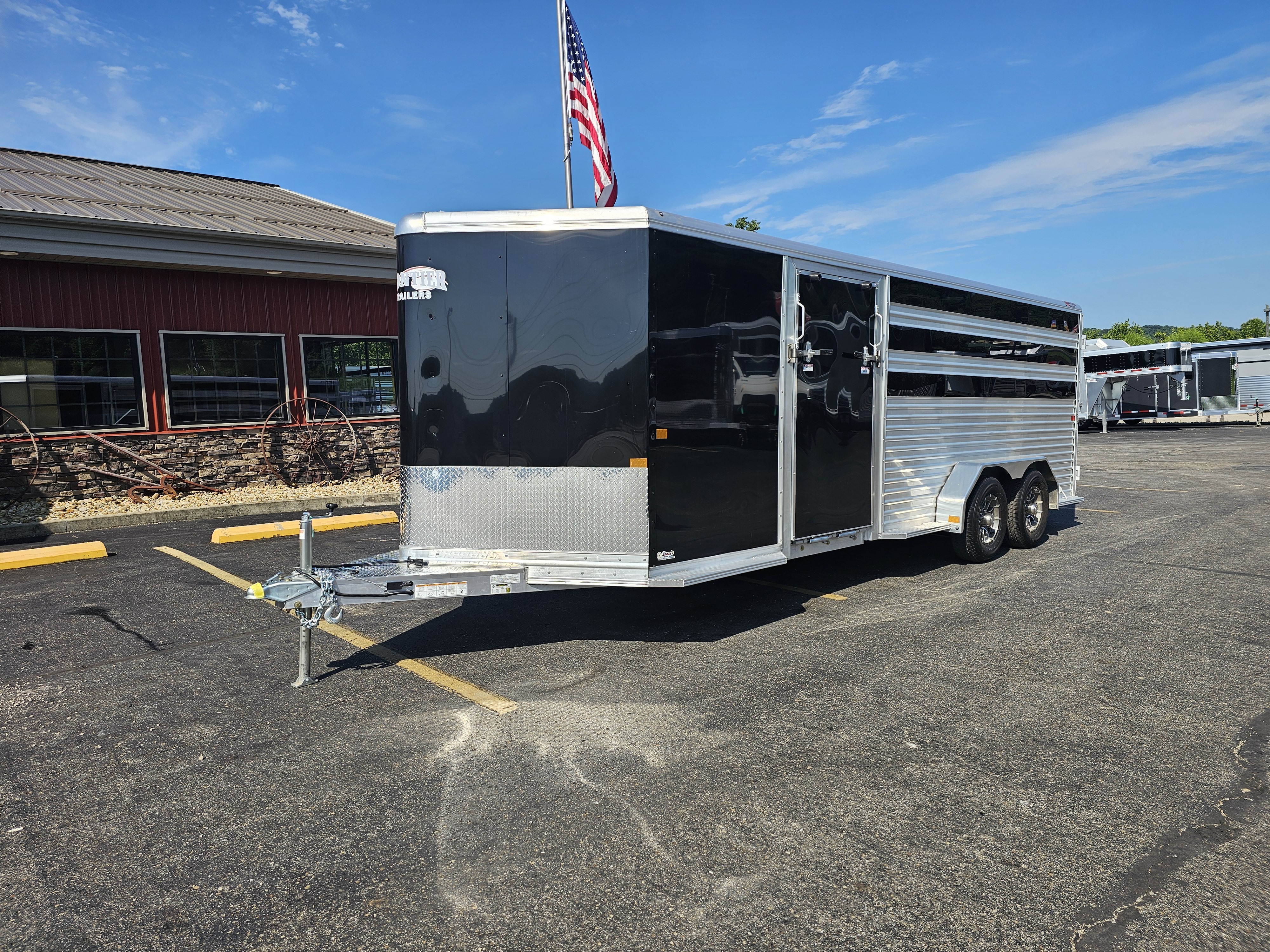 2027 Frontier Trailers 20' 8 Pen Side Ramp Low Pro Livestock in Athens, OH