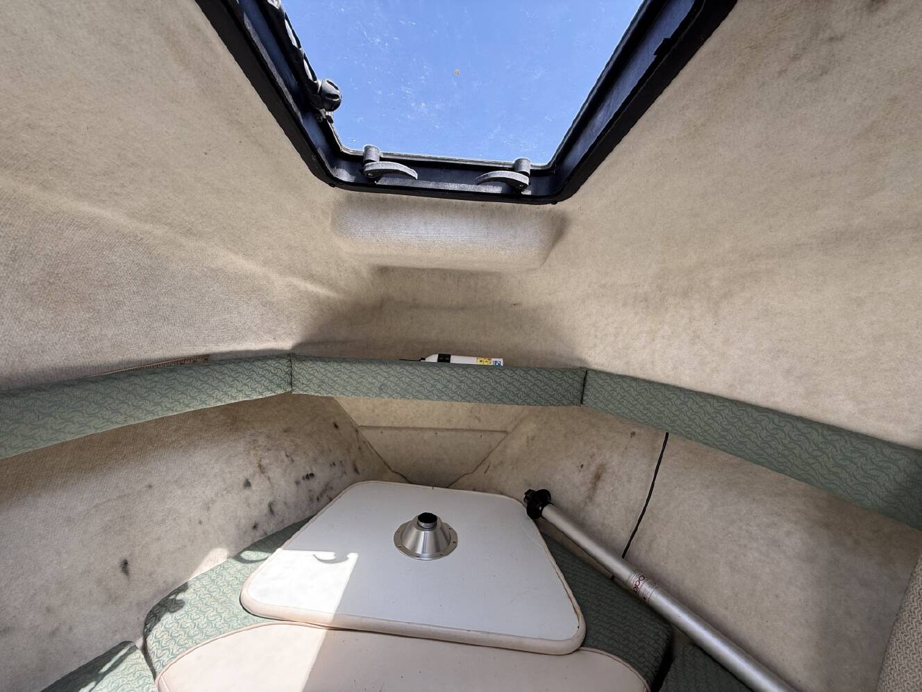 A photo of this 2002 Bayliner Trophy pro 2002