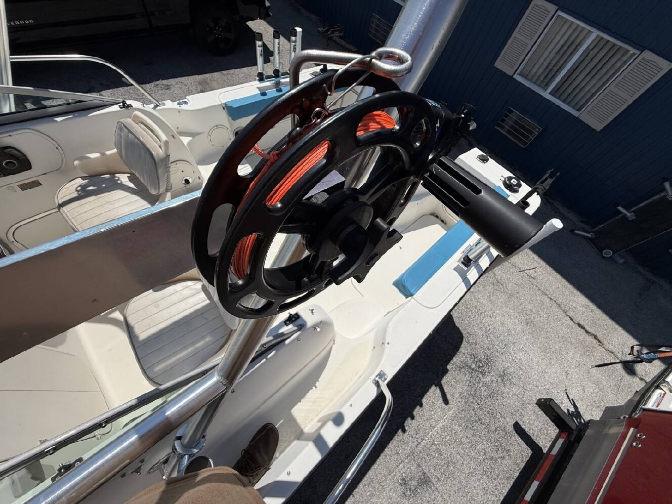 A photo of this 2002 Bayliner Trophy pro 2002